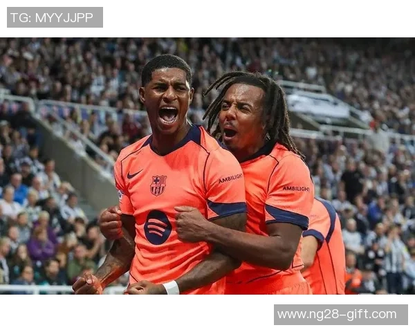 西甲经典对决巴萨以3-0战胜曼联创造历史冷门瞬间引发全场沸腾